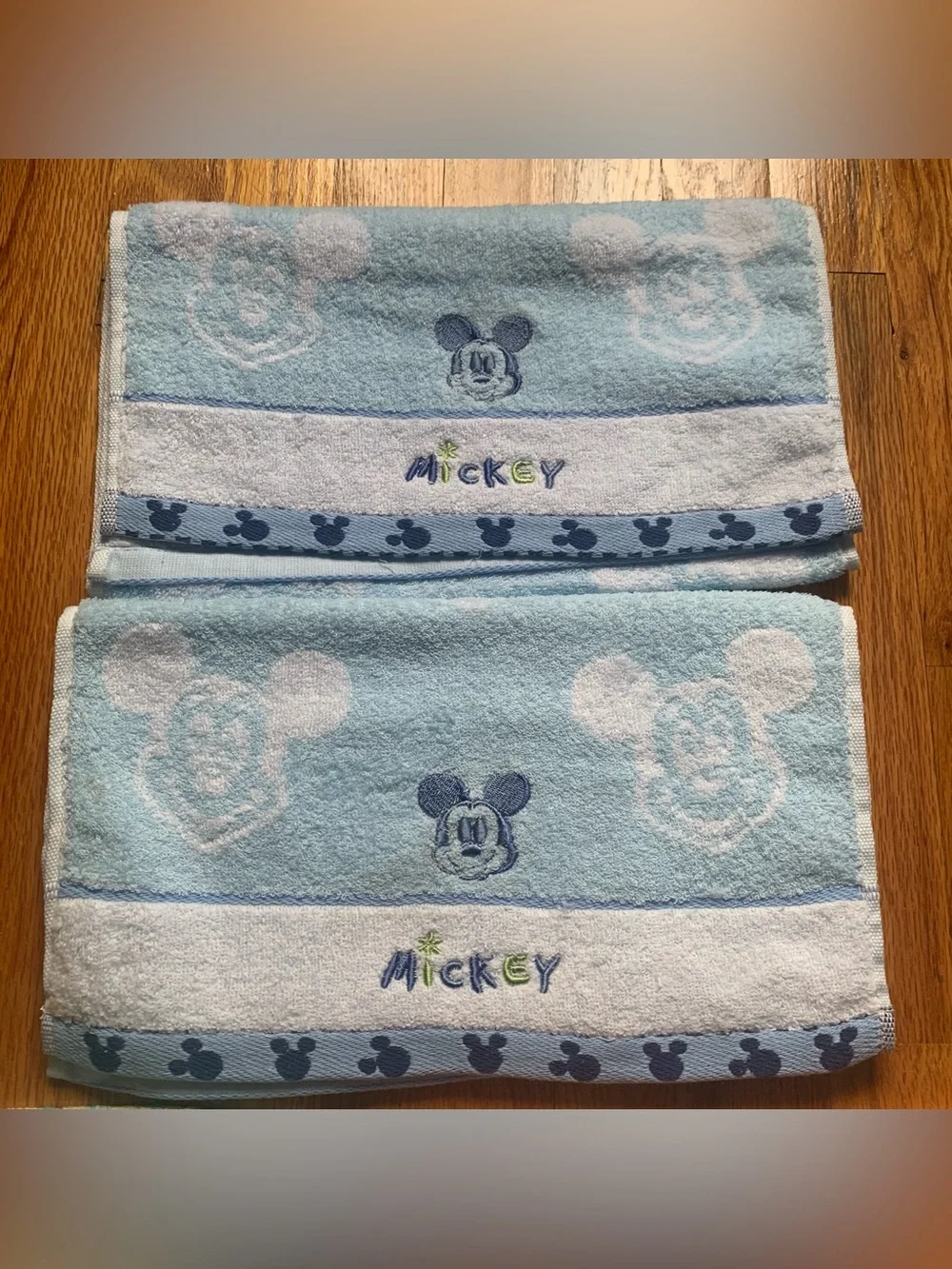 Disney Mickey towel bundle - 13 towels